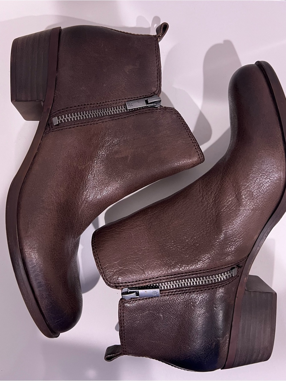 Lucky Brand Basel Brown Leather Ankle Boots 9.5 Double Zip Block Heel Booties